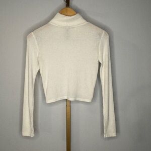 Cream Ribbed Long Sleeve Cropped Top